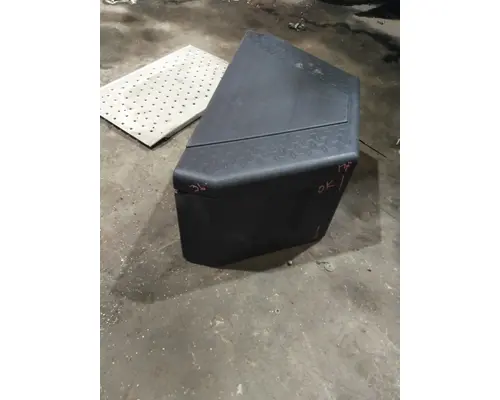 DEEZEE POLY TRIANGLE TOOL BOX