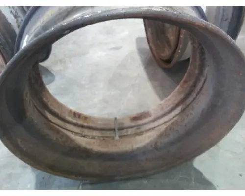 DEMOUNTABLE 22.5 X 7.50 WHEEL