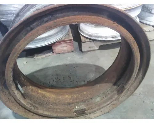 DEMOUNTABLE 22.5 X 7.50 WHEEL