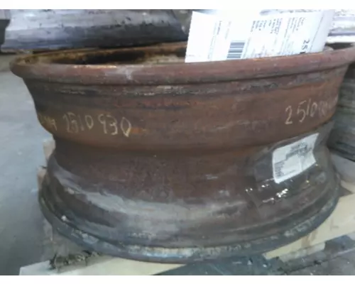 DEMOUNTABLE 22.5 X 8.25 WHEEL