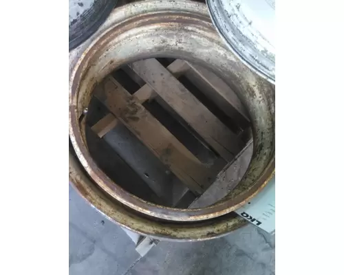 DEMOUNTABLE 22.5 X 8.25 WHEEL