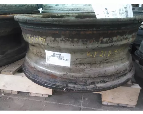 DEMOUNTABLE 22.5 X 8.25 WHEEL