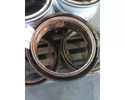 DEMOUNTABLE 22.5 X 8.25 WHEEL