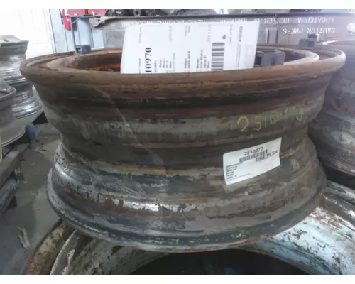 DEMOUNTABLE 22.5 X 8.25 WHEEL