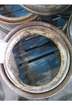 DEMOUNTABLE 22.5 X 8.25 WHEEL
