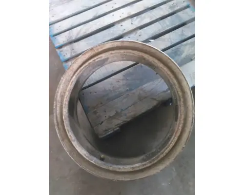 DEMOUNTABLE 22.5 X 8.25 WHEEL