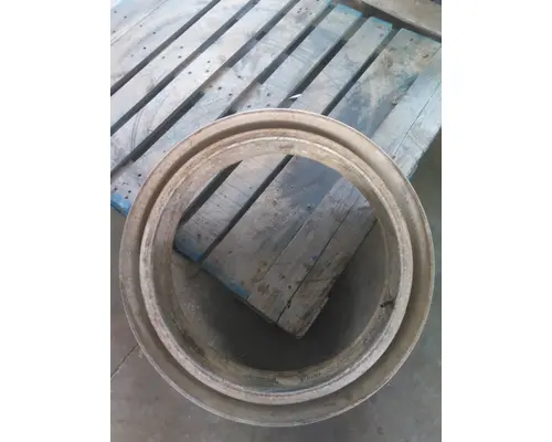 DEMOUNTABLE 22.5 X 8.25 WHEEL