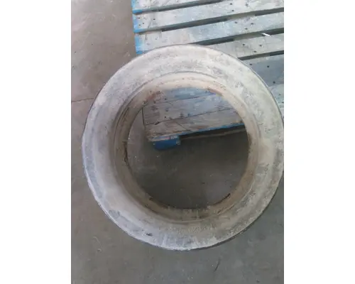 DEMOUNTABLE 22.5 X 8.25 WHEEL