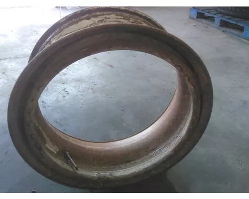 DEMOUNTABLE 22.5 X 8.25 WHEEL