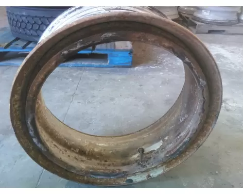 DEMOUNTABLE 22.5 X 8.25 WHEEL