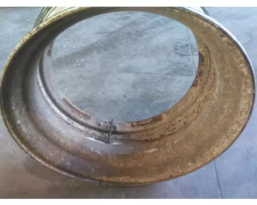 DEMOUNTABLE 22.5 X 8.25 WHEEL