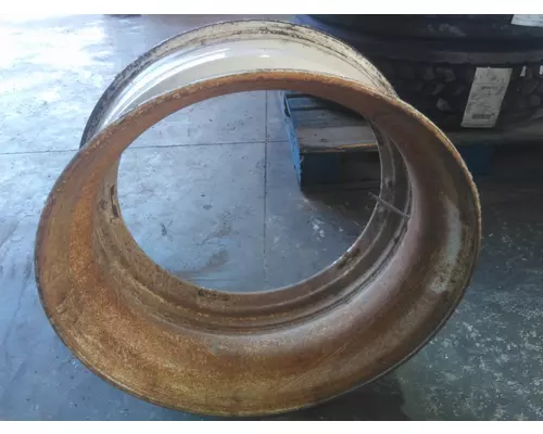 DEMOUNTABLE 22.5 X 8.25 WHEEL