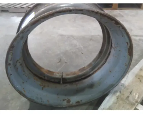 DEMOUNTABLE 22.5 X 8.25 WHEEL