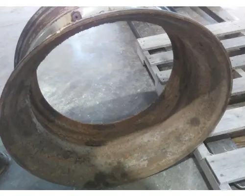 DEMOUNTABLE 22.5 X 8.25 WHEEL