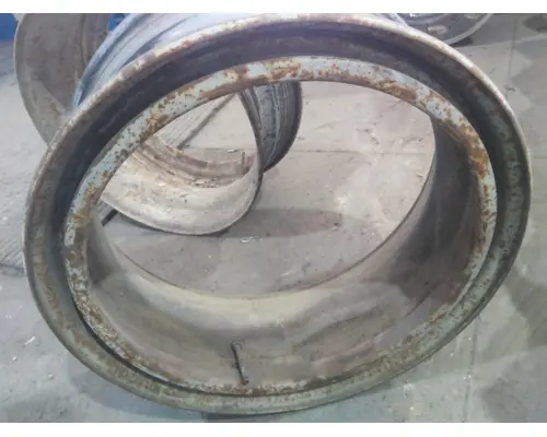 DEMOUNTABLE 22.5 X 8.25 WHEEL