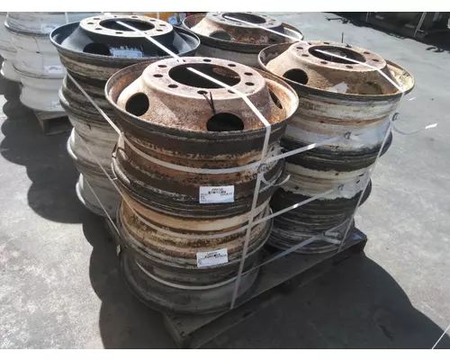 DEMOUNTABLE 22.5 X 8.25 WHEEL