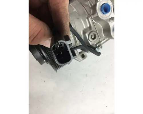 DENSO  AC COMPRESSOR