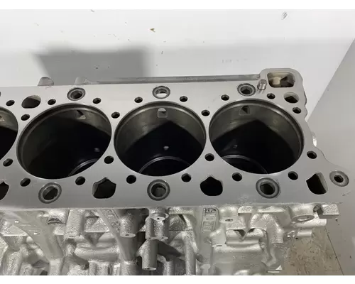 DETROIT DIESEL DD13 Cylinder Block