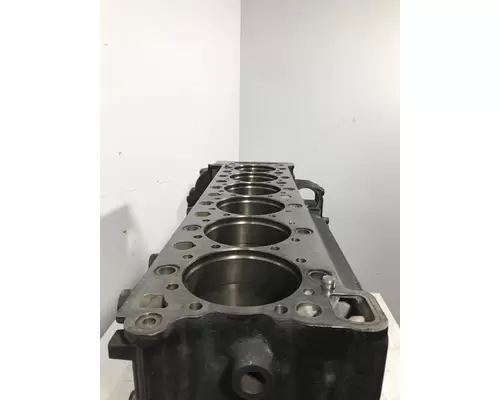 DETROIT DIESEL DD13 Cylinder Block