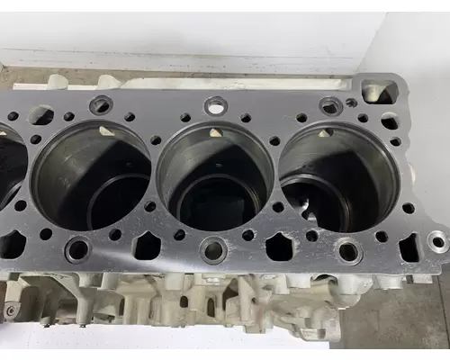 DETROIT DIESEL DD13 Cylinder Block