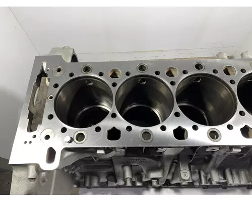 DETROIT DIESEL DD13 Cylinder Block