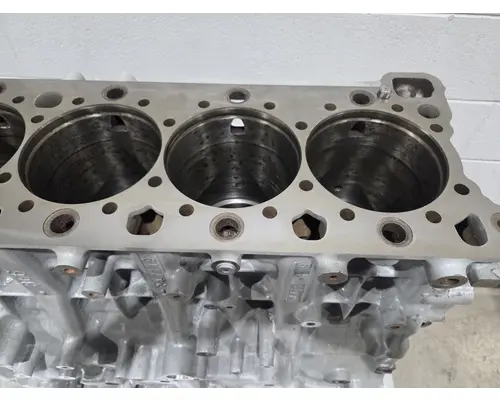DETROIT DIESEL DD13 Cylinder Block