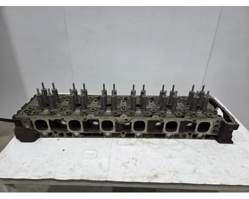DETROIT DIESEL DD13 Cylinder Head