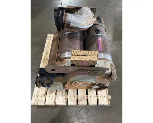 DETROIT DIESEL DD13 DPF (Diesel Particulate Filter)