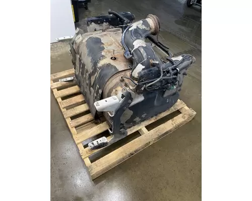 DETROIT DIESEL DD13 DPF (Diesel Particulate Filter)