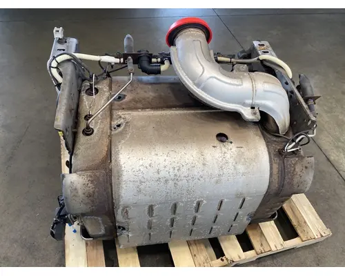 DETROIT DIESEL DD13 DPF (Diesel Particulate Filter)