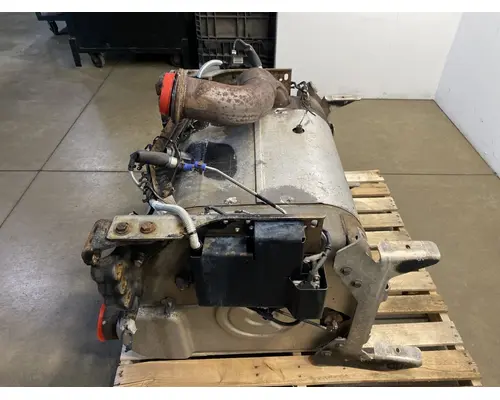 DETROIT DIESEL DD13 DPF (Diesel Particulate Filter)