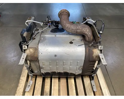 DETROIT DIESEL DD13 DPF (Diesel Particulate Filter)