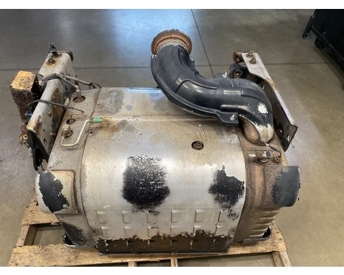 DETROIT DIESEL DD13 DPF (Diesel Particulate Filter)