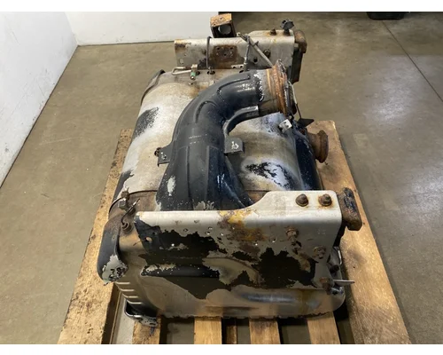 DETROIT DIESEL DD13 DPF (Diesel Particulate Filter)