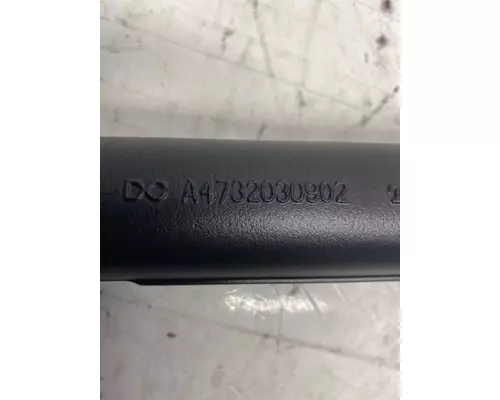 DETROIT DIESEL DD13 EGR Line