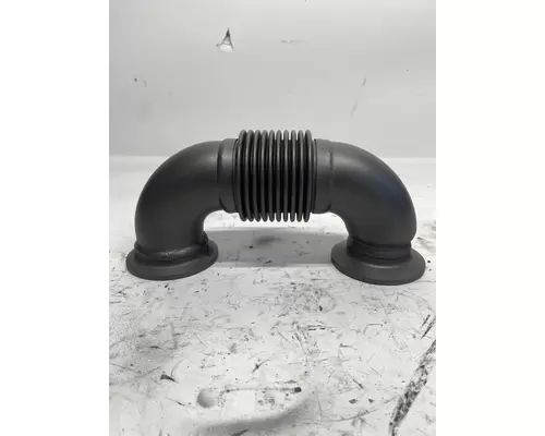 DETROIT DIESEL DD13 EGR Line