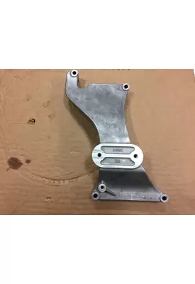 DETROIT DIESEL DD13 Engine Bracket