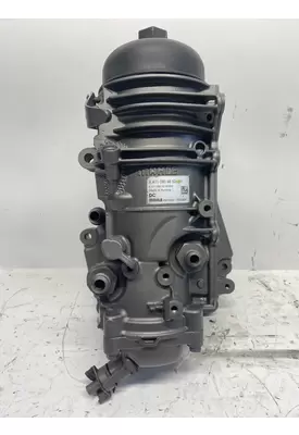 DETROIT DIESEL DD13 Engine Filter Base