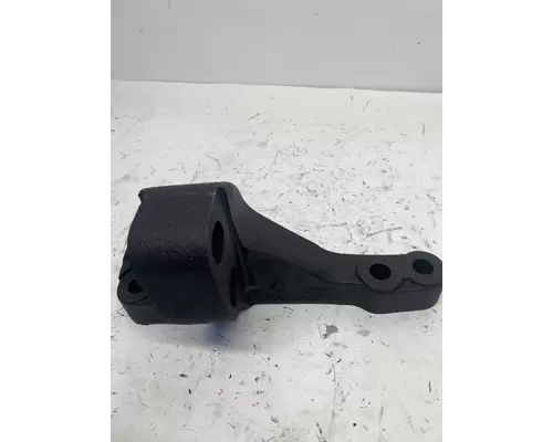 DETROIT DIESEL DD13 Engine Mounts