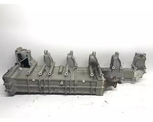 DETROIT DIESEL DD13 Engine Oil Cooler