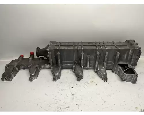 DETROIT DIESEL DD13 Engine Oil Cooler