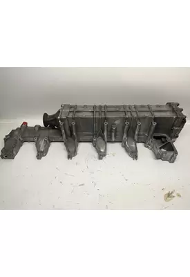 DETROIT DIESEL DD13 Engine Oil Cooler