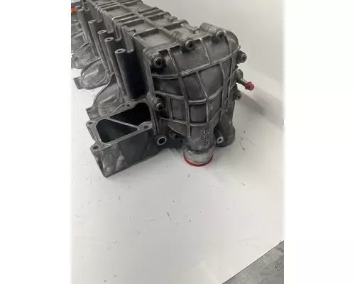 DETROIT DIESEL DD13 Engine Oil Cooler
