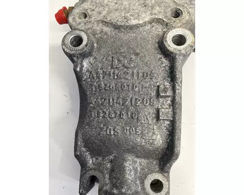 DETROIT DIESEL DD13 Engine Oil Cooler