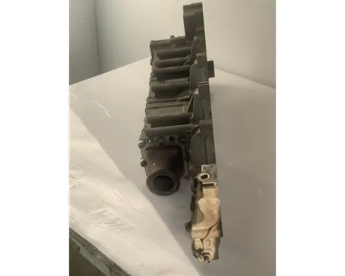 DETROIT DIESEL DD13 Engine Oil Cooler