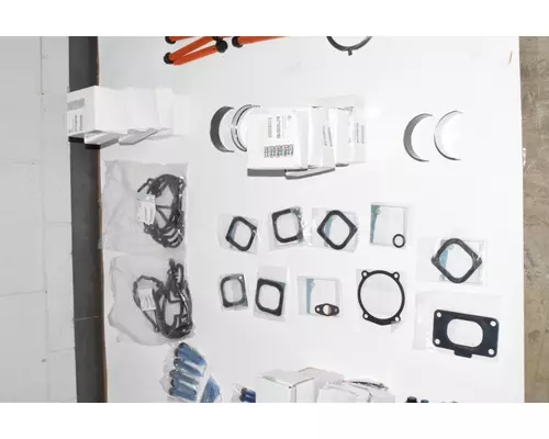 DETROIT DIESEL DD13 Engine Reman Kit