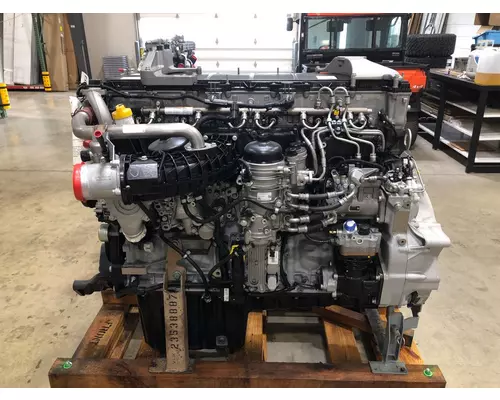 DETROIT DIESEL DD13 Engine