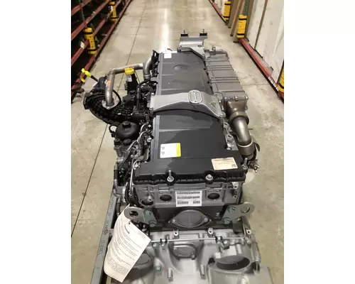 DETROIT DIESEL DD13 Engine