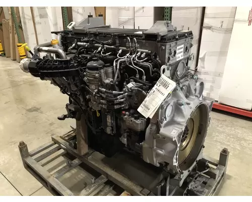 DETROIT DIESEL DD13 Engine