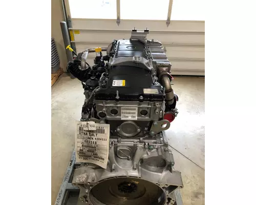 DETROIT DIESEL DD13 Engine